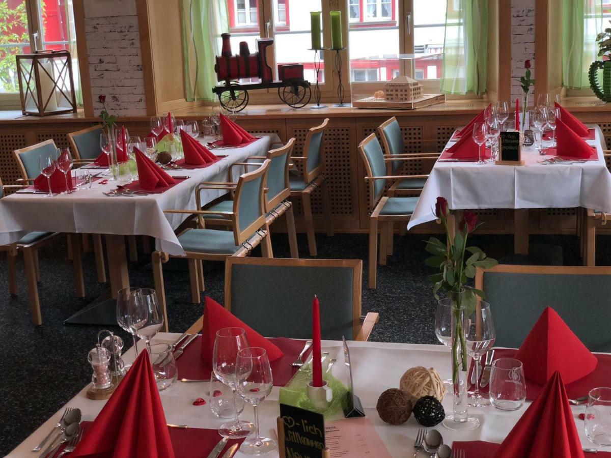 Hotel Gasthaus Zur Tanne Bauma Exterior foto